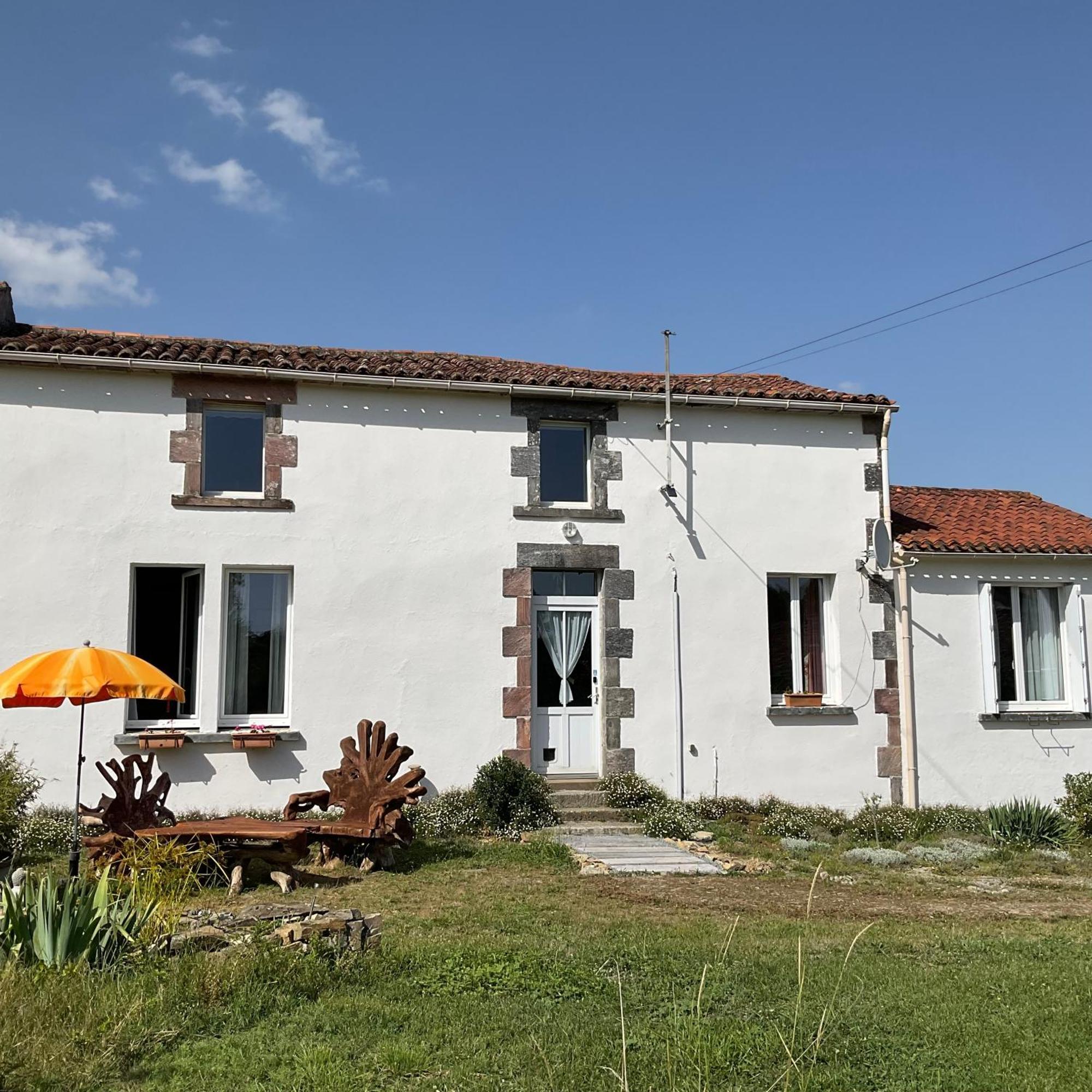 La Brionniere Bed and Breakfast Saint-Pierre-du-Chemin Buitenkant foto